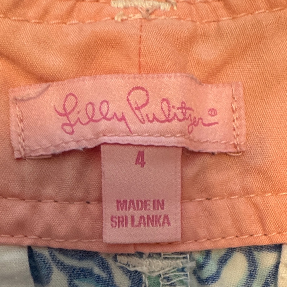 Lilly Pulitzer Blue Seashell Patterned Women's Sh… - image 3